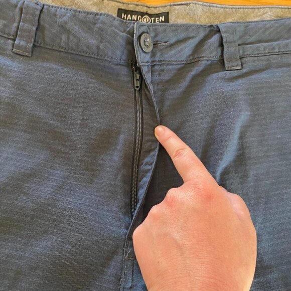 Hang Ten Navy Blue Subtle Stripe Flat Front Shorts Size 40 - Picture 3 of 7